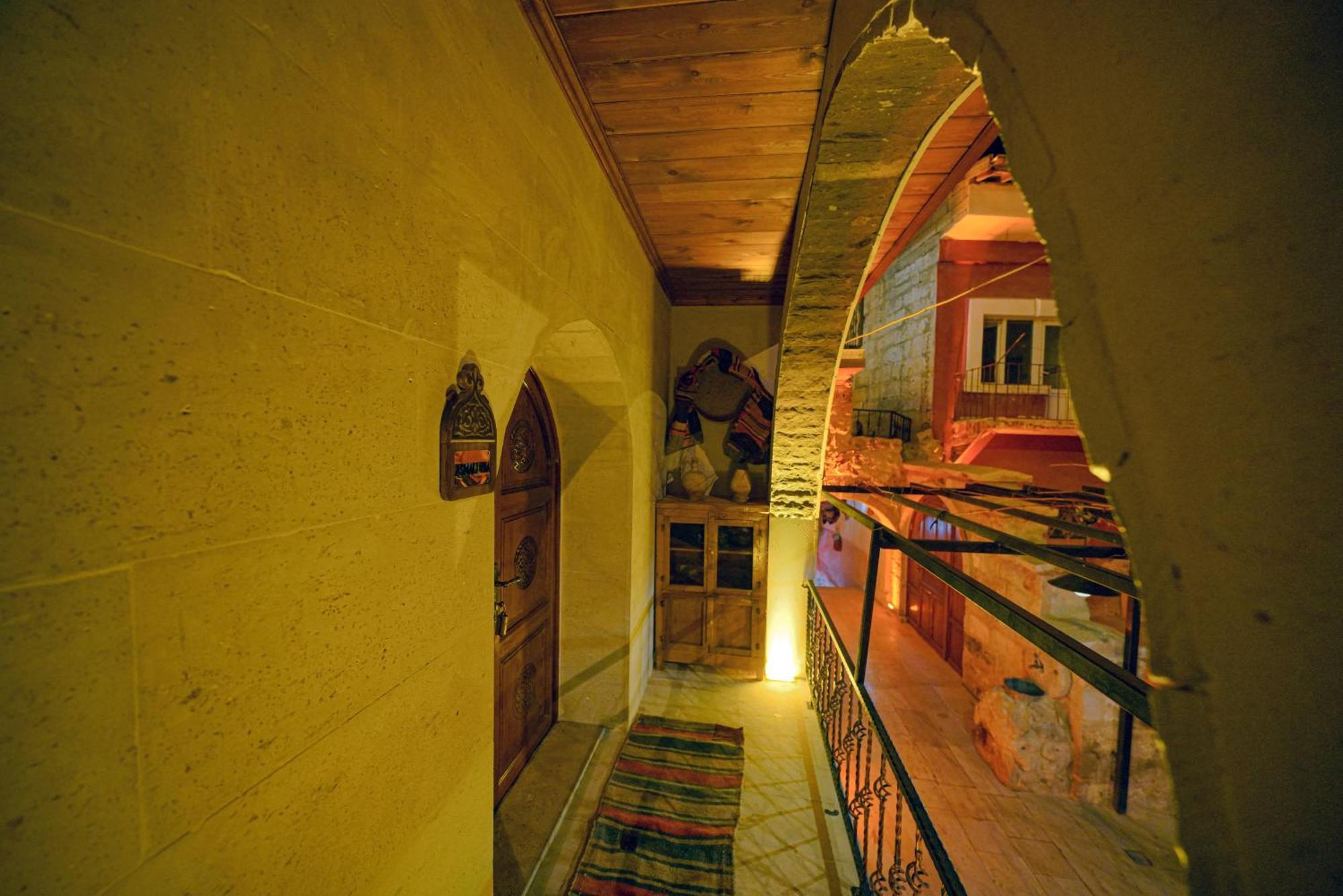 Babili Cappadocia Cave Hotel Nevşehir Bagian luar foto