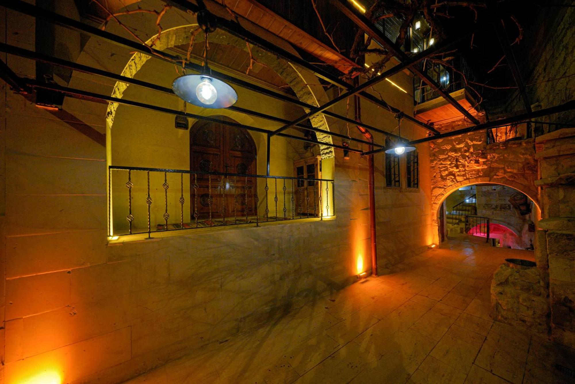 Babili Cappadocia Cave Hotel Nevşehir Bagian luar foto