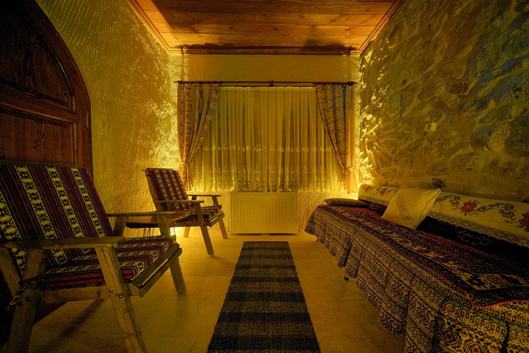 Babili Cappadocia Cave Hotel Nevşehir Bagian luar foto