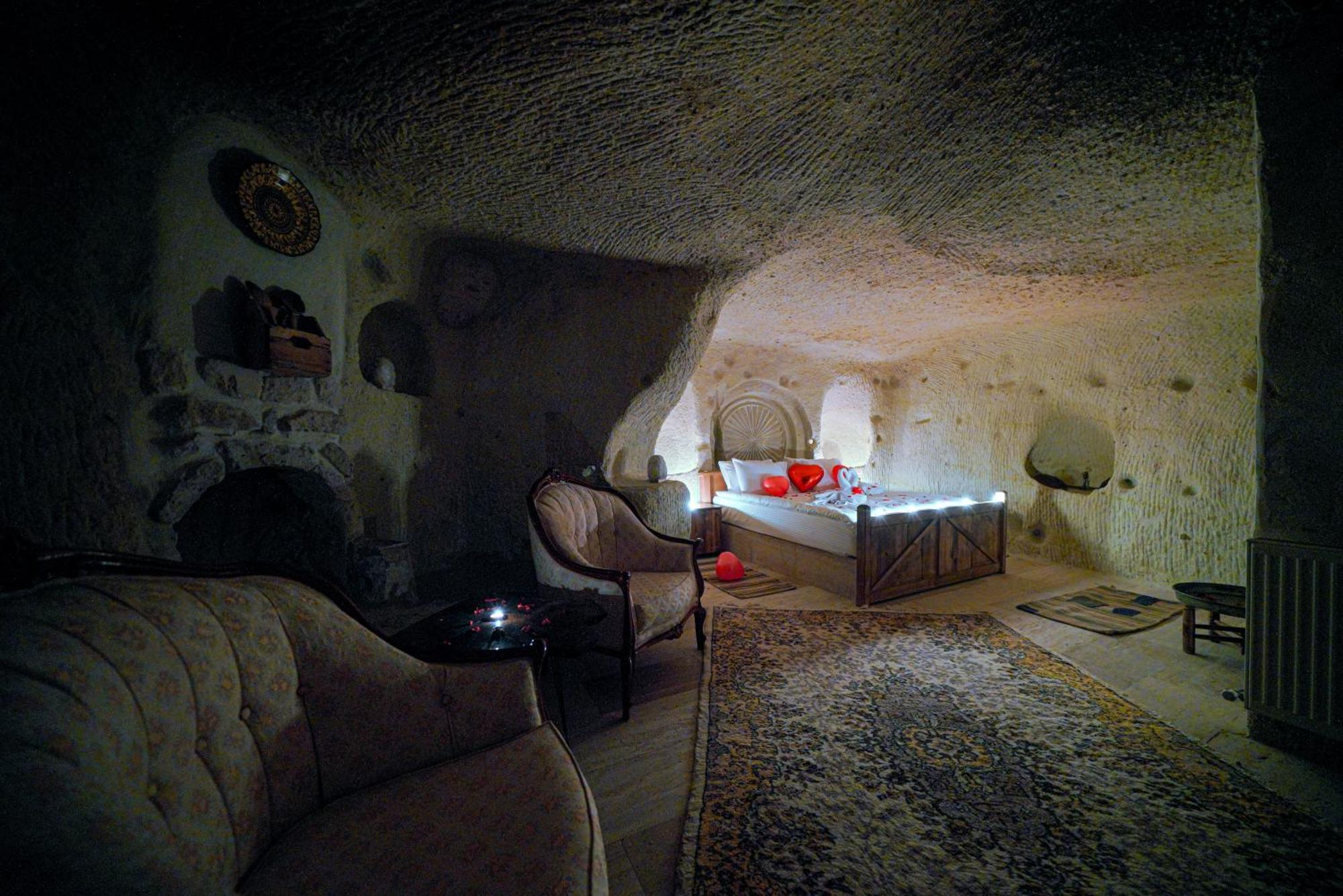 Babili Cappadocia Cave Hotel Nevşehir Bagian luar foto