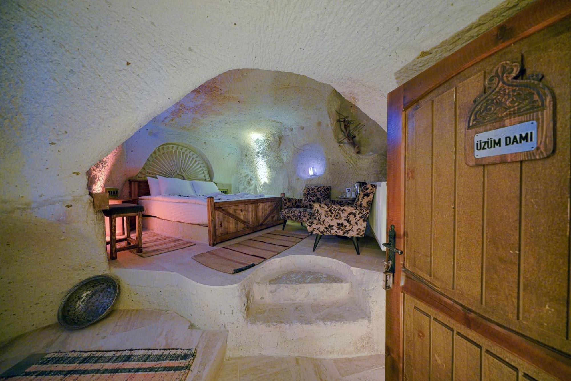 Babili Cappadocia Cave Hotel Nevşehir Bagian luar foto